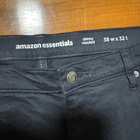 Men's Amazon Essentials Black Skinny Jeans 38x32 NWT - Picture 2 of 5